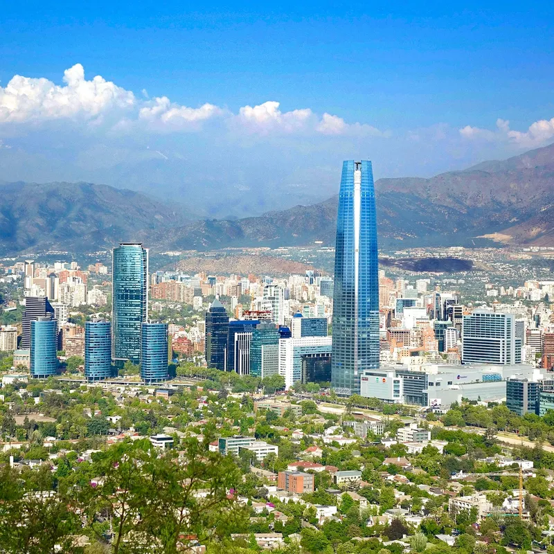 Santiago y la cordillera